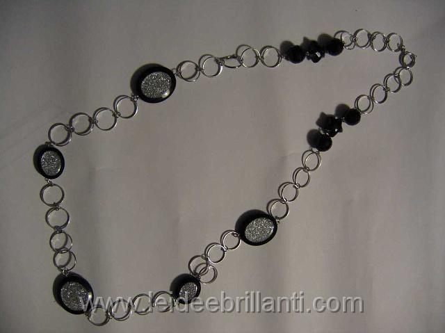 collana resina nero-argento_1067x800.JPG